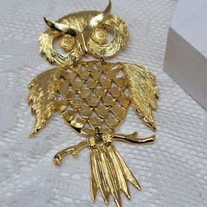 Jumbo Golden Owl Pin Brooch Bird Pin